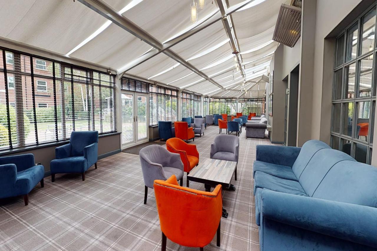 Ewloe Village Hotel Chester St David'S מראה חיצוני תמונה