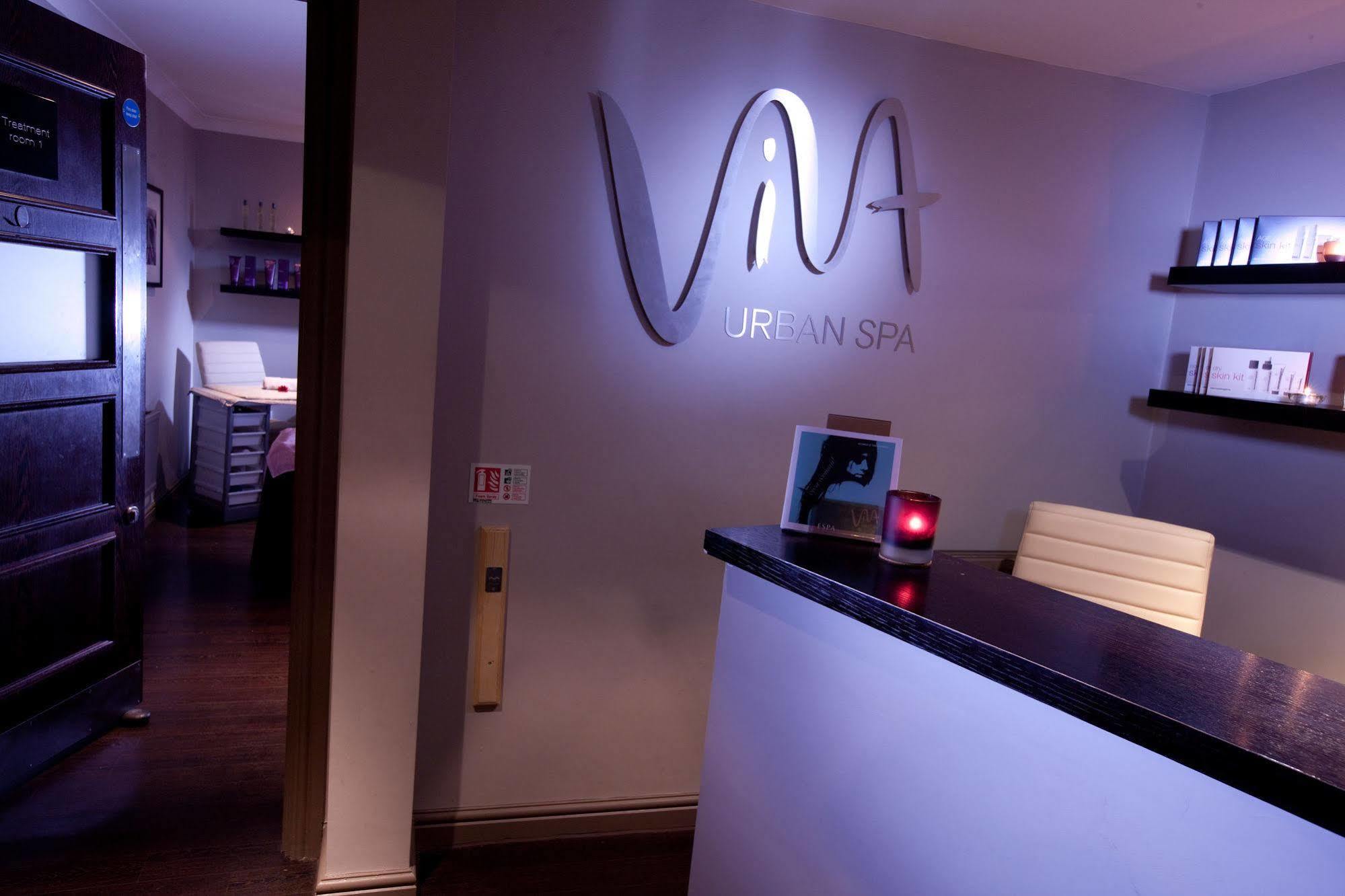 Ewloe Village Hotel Chester St David'S מראה חיצוני תמונה